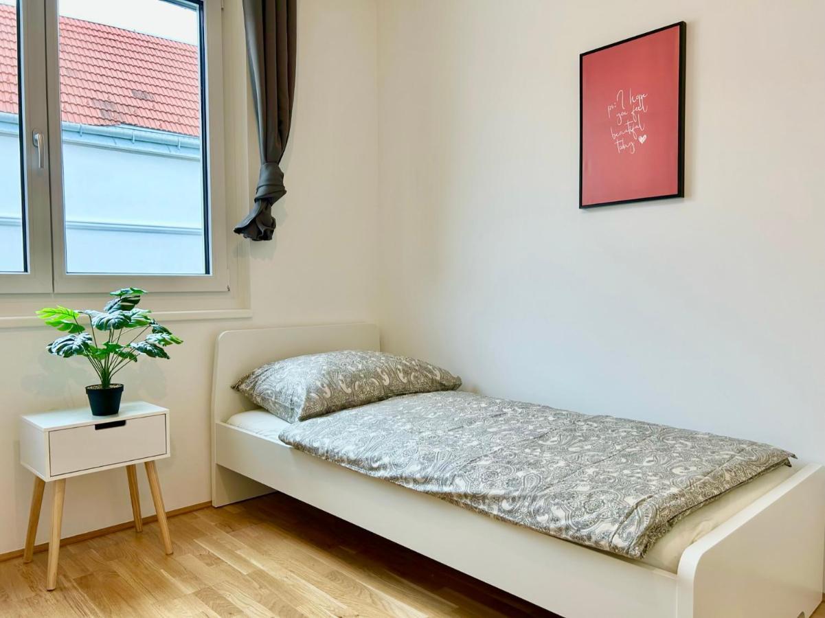 Appartamento 80 M2 - Terrace - Free Parking Vienna Esterno foto