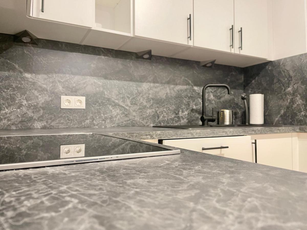 Appartamento 80 M2 - Terrace - Free Parking Vienna Esterno foto